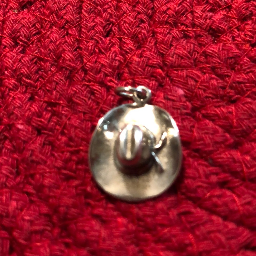 Sterling silver cowboy hat charm - Picture 2 of 4